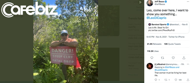 Bạn g&aacute;i đứng cạnh nhưng nh&igrave;n đắm đuối Leo Dicaprio, Jeff Bezos liền đăng lu&ocirc;n ảnh cơ bắp cuồn cuộn, tag hẳn t&agrave;i tử Titanic v&agrave;o &lsquo;dằn mặt&rsquo;: Nơi n&agrave;y nguy hiểm! - Ảnh 3.