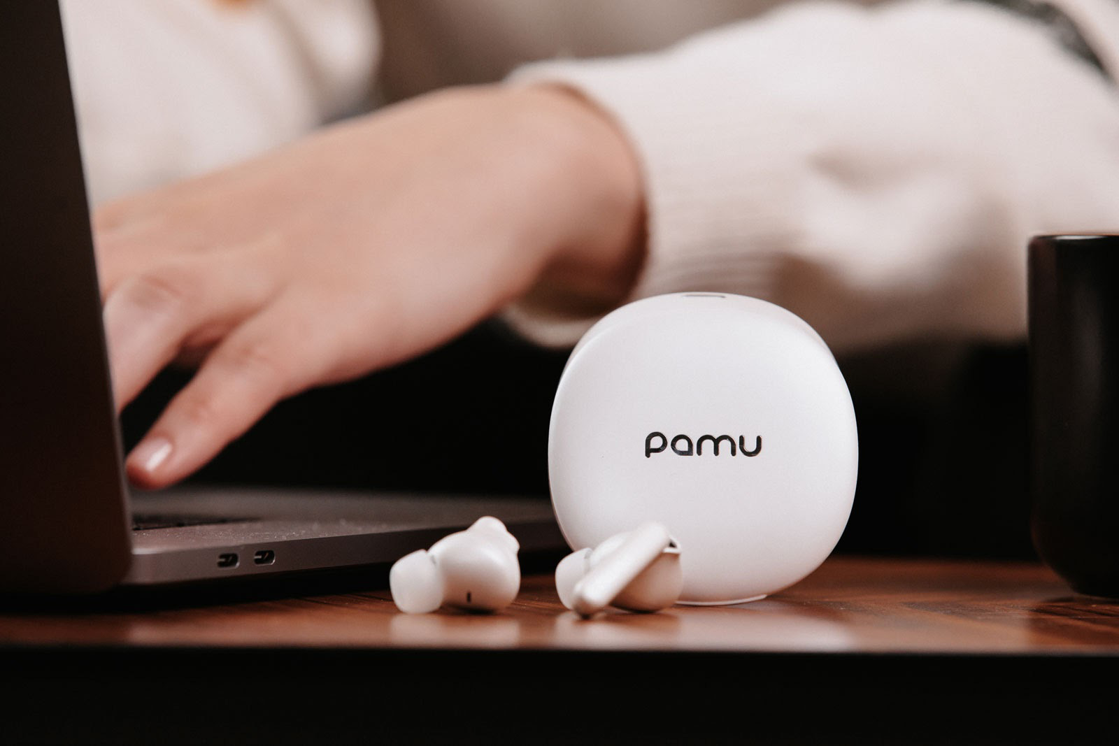 Pamu Quiet Mini: Chống ồn ANC, xuyên âm và gaming mode, thời gian chơi nhạc 18 giờ - Ảnh 1. Pamu Quiet Mini: Chống ồn ANC, xuyên âm và gaming mode, thời gian chơi nhạc 18 giờ - Ảnh 1.