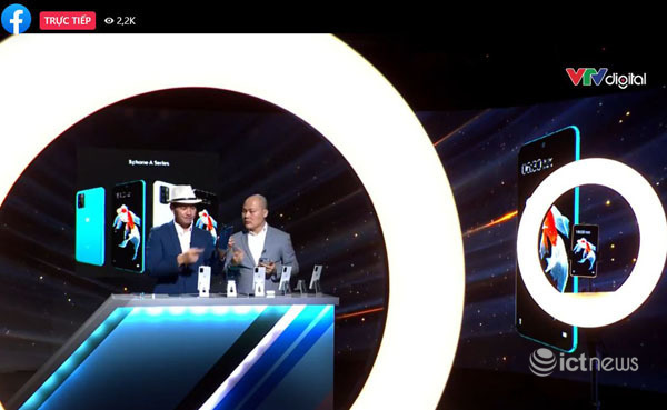 Lần đầu livestream bán hàng, CEO Bkav Nguyễn Tử Quảng chốt được hơn 1.200 đơn - Ảnh 1. Lần đầu livestream bán hàng, CEO Bkav Nguyễn Tử Quảng chốt được hơn 1.200 đơn - Ảnh 1.