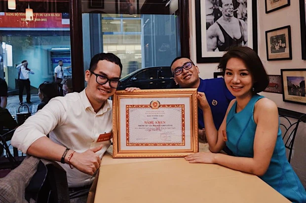 Gặp gỡ đầu năm với ekip Ghen C&ocirc; Vy tại ARISE21: Ch&uacute;ng t&ocirc;i thấy m&igrave;nh may mắn v&igrave; l&agrave; một phần của điều 100% t&iacute;ch cực - Ảnh 2.