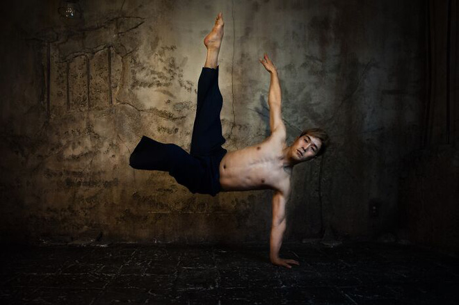 Ngắm loạt tác phẩm nhiếp ảnh đoạt giải ấn tượng bậc nhất năm qua để thấy thế giới quá đỗi kỳ diệu, mãn nhãn đến mức chỉ muốn lướt mãi - Ảnh 10. Ngắm loạt tác phẩm nhiếp ảnh đoạt giải ấn tượng bậc nhất năm qua để thấy thế giới quá đỗi kỳ diệu, mãn nhãn đến mức chỉ muốn lướt mãi - Ảnh 10.