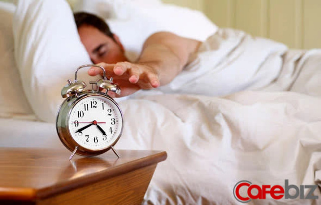 Lý do các tỷ phú yêu thích thức dậy lúc 4h sáng: Não thành miếng bọt biển, giúp họ có lợi thế hơn hẳn người thường - Ảnh 2. Lý do các tỷ phú yêu thích thức dậy lúc 4h sáng: Não thành miếng bọt biển, giúp họ có lợi thế hơn hẳn người thường - Ảnh 2.