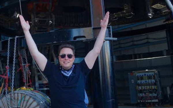  SpaceX của Elon Musk vừa gọi vốn th&agrave;nh c&ocirc;ng 850 triệu USD, đẩy định gi&aacute; vọt l&ecirc;n 74 tỷ USD  - Ảnh 1.