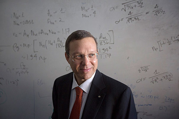  Gi&aacute;o sư Harvard: C&oacute; thể người ngo&agrave;i h&agrave;nh tinh chưa gh&eacute; thăm Tr&aacute;i Đất v&igrave; kh&ocirc;ng thấy con người th&uacute; vị, hấp dẫn  - Ảnh 2.