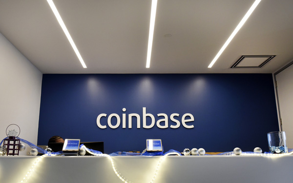 Sàn giao dịch tiền số lớn nhất thế giới Coinbase IPO - Ảnh 1. Sàn giao dịch tiền số lớn nhất thế giới Coinbase IPO - Ảnh 1.
