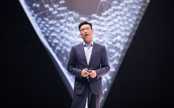 CEO Ant Group bất ngờ từ chức - Ảnh 1.