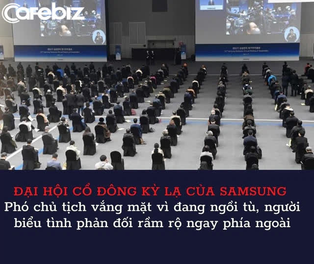 Đại hội cổ đ&ocirc;ng kỳ lạ của Samsung: Số người tham dự giảm 1 nửa, Ph&oacute; chủ tịch vắng mặt v&igrave; đang ngồi t&ugrave;, người biểu t&igrave;nh phản đối rầm rộ ngay ph&iacute;a ngo&agrave;i - Ảnh 1.