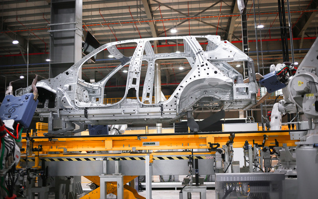 Foxconn đề xuất hợp tác với VinFast trong phát triển pin và linh kiện - Ảnh 1.