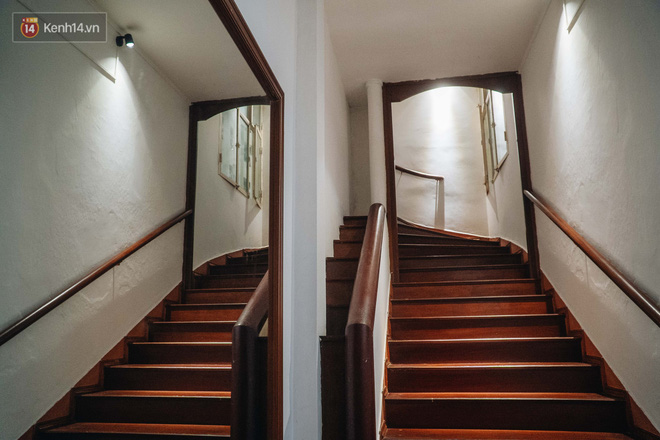 Chuyện &iacute;t người biết về căn biệt thự cổ 110 năm tuổi ở H&agrave; Nội, c&oacute; cả s&agrave;n nhảy đầm cho giới thượng lưu - Ảnh 21.