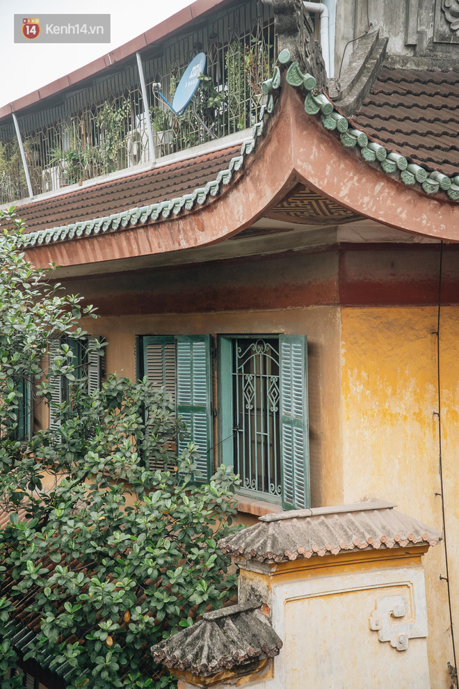 Chuyện &iacute;t người biết về căn biệt thự cổ 110 năm tuổi ở H&agrave; Nội, c&oacute; cả s&agrave;n nhảy đầm cho giới thượng lưu - Ảnh 4.