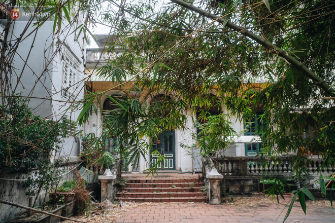 Chuyện &iacute;t người biết về căn biệt thự cổ 110 năm tuổi ở H&agrave; Nội, c&oacute; cả s&agrave;n nhảy đầm cho giới thượng lưu - Ảnh 9.