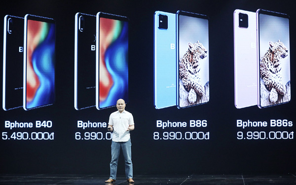 Kh&ocirc;ng thể mở b&aacute;n tại Việt Nam, Bphone xuất khẩu l&ocirc; h&agrave;ng đầu ti&ecirc;n sang ch&acirc;u &Acirc;u, d&agrave;nh ri&ecirc;ng cho yếu nh&acirc;n v&agrave; VIP - Ảnh 1.