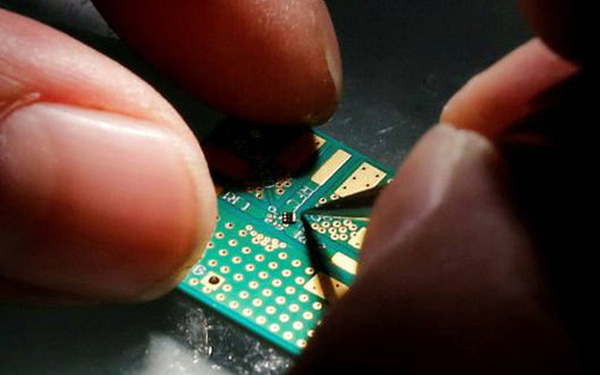 Tham vọng tự cường c&ocirc;ng nghệ của Trung Quốc gặp b&atilde;o lớn: C&ocirc;ng ty chip h&agrave;ng đầu vỡ nợ, c&oacute; thể bị đ&oacute;ng băng t&agrave;i sản, ng&agrave;nh b&aacute;n dẫn được tiết lộ kh&ocirc;ng c&oacute; lợi nhuận  - Ảnh 1.
