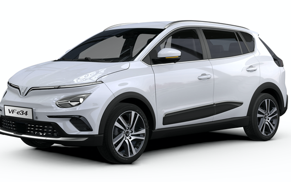 Xe điện VinFast nhận gần 4.000 đơn đặt hàng sau 12 giờ mở bán - Ảnh 1. Xe điện VinFast nhận gần 4.000 đơn đặt hàng sau 12 giờ mở bán - Ảnh 1.