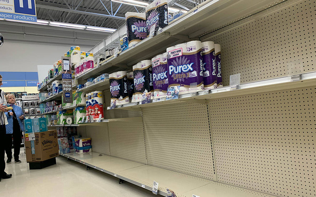 Giấy vệ sinh sẽ là nạn nhân tiếp theo của cuộc khủng hoảng vận tải thương mại trên toàn thế giới - Ảnh 1. Giấy vệ sinh sẽ là nạn nhân tiếp theo của cuộc khủng hoảng vận tải thương mại trên toàn thế giới - Ảnh 1.