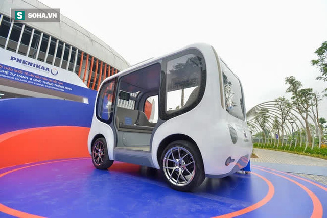  Cận cảnh xe tự l&aacute;i Made in Viet Nam đầu ti&ecirc;n, với con mắt kỳ lạ tr&ecirc;n n&oacute;c  - Ảnh 11.