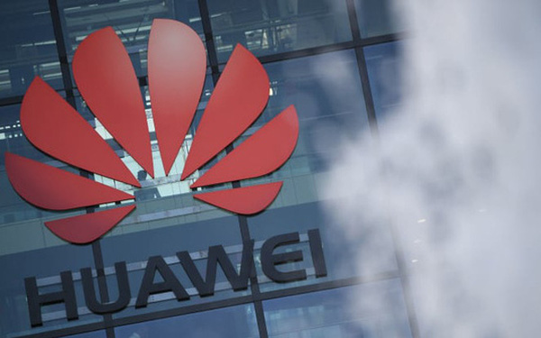  Vẫn l&atilde;i lớn nhưng Huawei thực sự lao đao v&igrave; lệnh trừng phạt của Mỹ  - Ảnh 1.