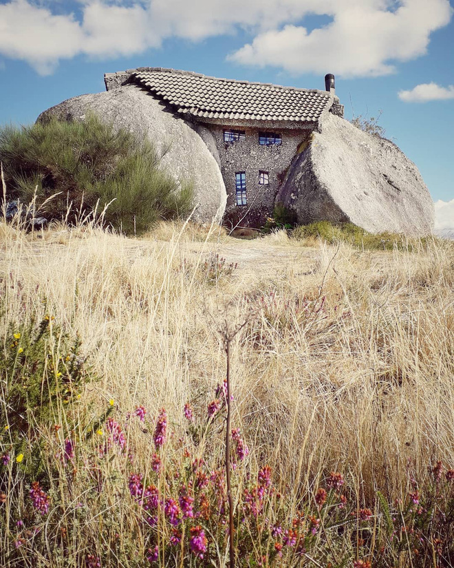 18 ngôi nhà có kiến trúc ngang ngược xoắn não người nhìn, đi ngang qua 100% phải dừng lại check-in - Ảnh 9. 18 ngôi nhà có kiến trúc ngang ngược xoắn não người nhìn, đi ngang qua 100% phải dừng lại check-in - Ảnh 9.