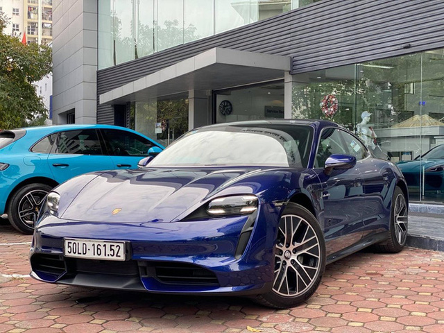 5 xe điện xuất hiện ở Việt Nam trước Vinfast rất l&acirc;u: X&oacute;t xa nhất lại ch&iacute;nh l&agrave; số phận 2 chiếc Tesla - Ảnh 2.