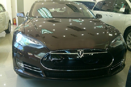 5 xe điện xuất hiện ở Việt Nam trước Vinfast rất l&acirc;u: X&oacute;t xa nhất lại ch&iacute;nh l&agrave; số phận 2 chiếc Tesla - Ảnh 7.