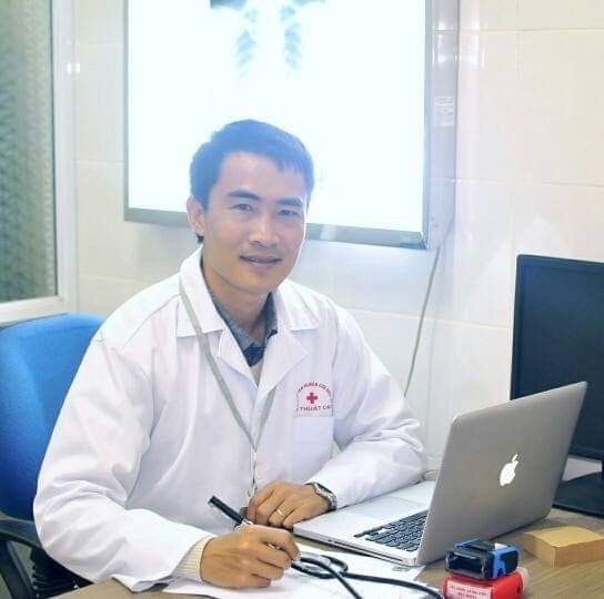 BS Nguyễn Huy Ho&agrave;ng phản b&aacute;c CEO BKAV Nguyễn Tử Quảng: Chế tạo vaccine giống phần mềm diệt virus l&agrave; quan điểm phản khoa học - Ảnh 2.