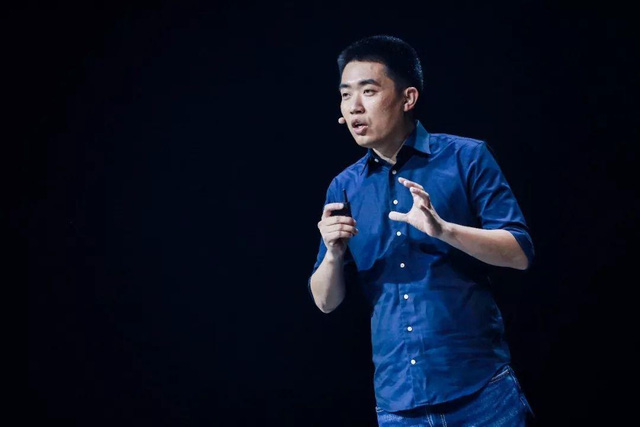 CEO 8X được v&iacute; như Elon Musk của Trung Quốc v&agrave; quan điểm: Muốn đ&oacute;n gi&oacute; để bay l&ecirc;n cao, bạn nhất định phải trở th&agrave;nh đại b&agrave;ng! - Ảnh 1.