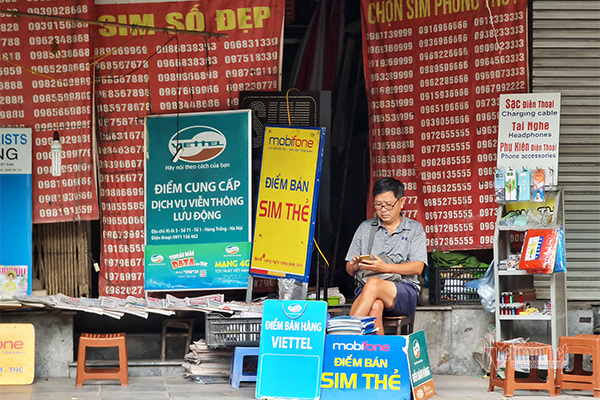 Viettel, VinaPhone, MobiFone cùng bắt tay tuyên chiến với SIM rác - Ảnh 2. Viettel, VinaPhone, MobiFone cùng bắt tay tuyên chiến với SIM rác - Ảnh 2.