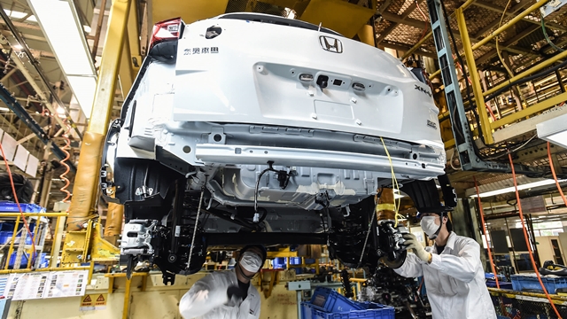 Cơn khát chip toàn cầu bắt đầu để lại những hậu quả lớn - Ảnh 2. Cơn khát chip toàn cầu bắt đầu để lại những hậu quả lớn - Ảnh 2.