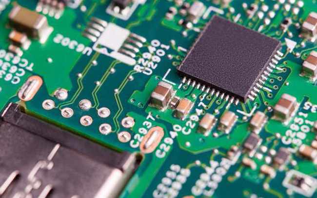 Biến đổi khí hậu và Covid đe doạ công xưởng chip của thế giới - Ảnh 1. Biến đổi khí hậu và Covid đe doạ công xưởng chip của thế giới - Ảnh 1.