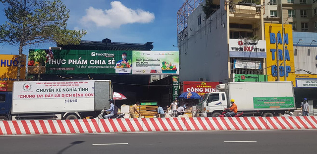 Gi&aacute;m đốc hệ thống điện thoại đi b&aacute;n rau, thịt, trứng đồng gi&aacute; giữa đại dịch Covid-19  - Ảnh 1.