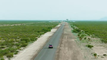 Tỷ ph&uacute; Amazon lần đầu chia sẻ khoảnh khắc &ocirc;ng nhớ nhất khi bay v&agrave;o vũ trụ, kẻ thứ 3 kh&ocirc;ng hề được nhắc đến - Ảnh 2.