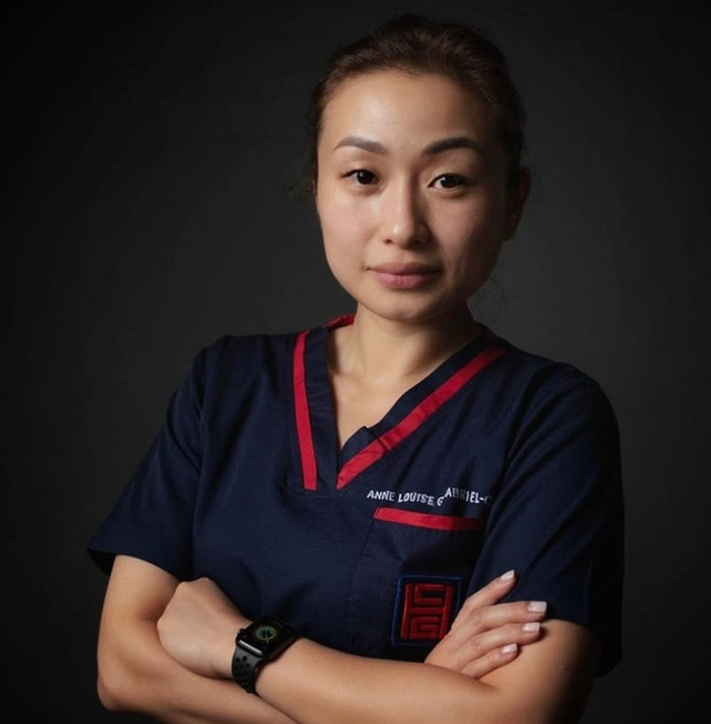 4 bức ảnh chụp phổi của bệnh nh&acirc;n Covid-19 đ&atilde; ti&ecirc;m c&aacute;c loại vắc xin kh&aacute;c nhau v&agrave; kh&ocirc;ng ti&ecirc;m: Kết quả g&acirc;y sốc! - Ảnh 4.