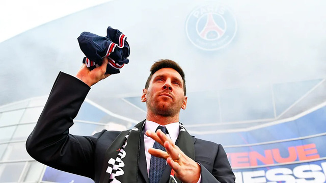 PSG tr&uacute;ng m&aacute;nh nhưng đ&acirc;y mới l&agrave; người gi&agrave;nh số độc đắc trong vụ chuyển nhượng Messi - Ảnh 1.