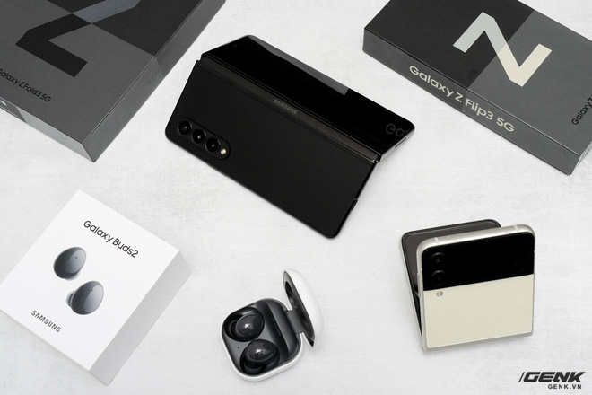 Poll: Chung kết Đại chiến Thế giới di động - Apple v&agrave; Samsung: Derby duy&ecirc;n nợ 2 g&atilde; khổng lồ l&agrave;ng c&ocirc;ng nghệ - Ảnh 2.