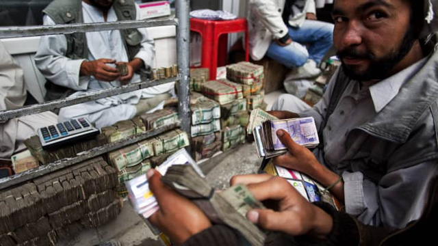 Bitcoin ở Afghanistan: B&ecirc;n trong thế giới ngầm ở nơi ng&acirc;n h&agrave;ng đ&oacute;ng băng, nội tệ mất gi&aacute; v&agrave; lạm ph&aacute;t tăng vọt - Ảnh 3.