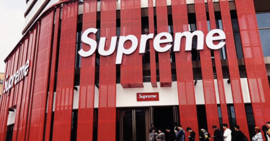 Những c&uacute; lừa kh&eacute;t tiếng thời đại kỹ thuật số: Khởi nghiệp bằng đồ Supreme giả,  thuốc tẩy trắng b&aacute;ch bệnh, Microsoft mất h&agrave;ng triệu USD - Ảnh 6.