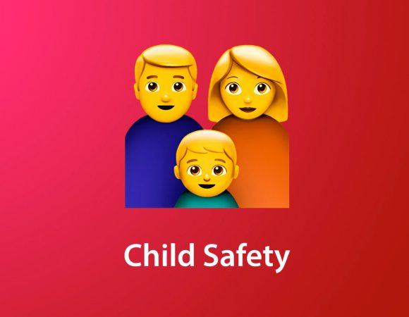 Poll: Khảo s&aacute;t phản ứng người d&ugrave;ng khi Apple tuy&ecirc;n bố sẽ soi album ảnh tr&ecirc;n iPhone, iPad.. - Ảnh 1.