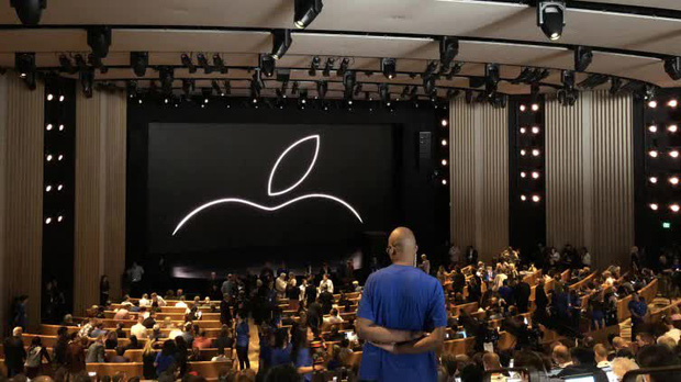  Cận cảnh Apple Park: Văn ph&ograve;ng đẹp nhất thế giới trị gi&aacute; 5 tỷ USD, nơi tổ chức buổi ra mắt iPhone 13 đ&ecirc;m nay! - Ảnh 16.