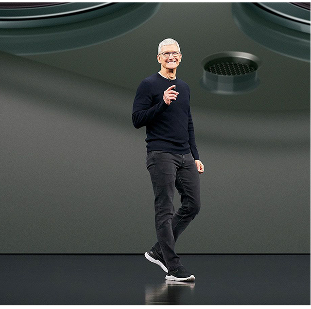  Tim Cook: &Ocirc;ng vua quản l&yacute; chuỗi biến Apple th&agrave;nh đế chế gi&aacute; trị nhất to&agrave;n cầu - Ảnh 8.