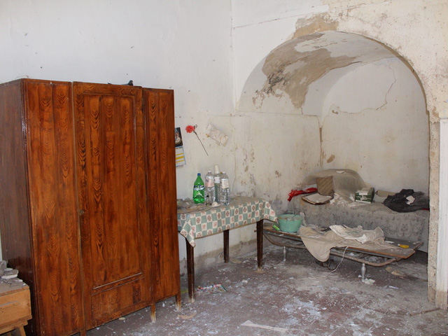 Sự thật mất lòng đằng sau cơn sốt nhà 1 euro ở Ý: Khu bất động sản chỉ bằng 1 cốc cafe nhưng mất hàng trăm nghìn đô để tu sửa - Ảnh 3. Sự thật mất lòng đằng sau cơn sốt nhà 1 euro ở Ý: Khu bất động sản chỉ bằng 1 cốc cafe nhưng mất hàng trăm nghìn đô để tu sửa - Ảnh 3.