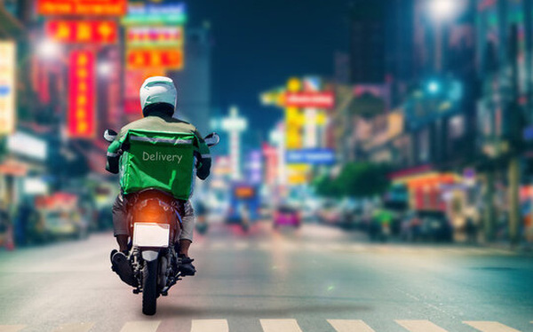 Chuyện Singapore muốn đ&ograve;i lại c&ocirc;ng bằng cho shipper: Xuất hiện nhiều nhất, quan trọng nhất trong đại dịch nhưng lại đang b&aacute;n sức với thu nhập &iacute;t ỏi, kh&ocirc;ng lương cơ bản, kh&ocirc;ng bảo hiểm - Ảnh 1.