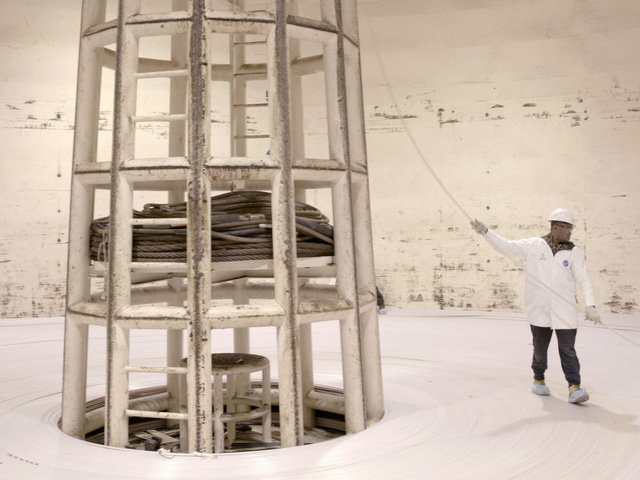 Google, Facebook đặt hàng nghìn dặm cáp quang dưới đáy biển như thế nào? - Ảnh 9. Google, Facebook đặt hàng nghìn dặm cáp quang dưới đáy biển như thế nào? - Ảnh 9.