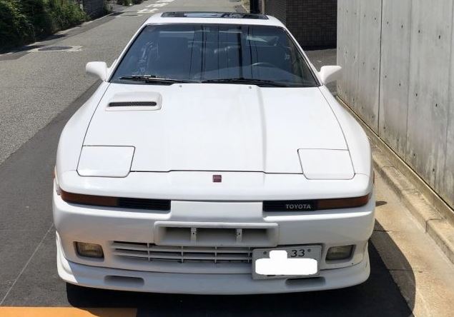 Dứt ruột b&aacute;n xe cổ để cứu m&egrave;o cưng bị bệnh hiểm ngh&egrave;o, chủ nh&acirc;n nhận lại bất ngờ từ người mua giấu mặt - Ảnh 1.