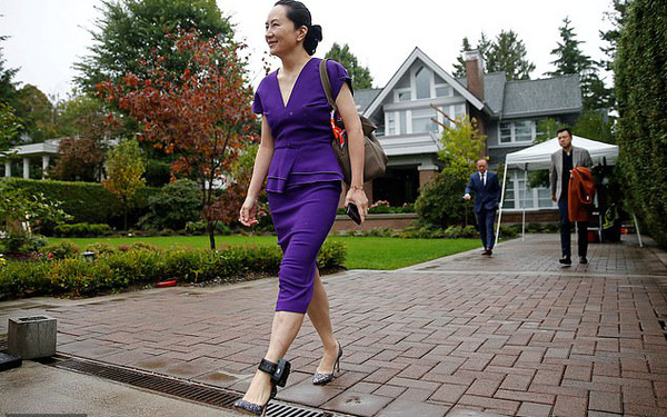 Công chúa Huawei chính thức được tự do sau 3 năm bị giam lỏng, lập tức thuê bao nguyên chuyến bay về Trung Quốc - Ảnh 2. Công chúa Huawei chính thức được tự do sau 3 năm bị giam lỏng, lập tức thuê bao nguyên chuyến bay về Trung Quốc - Ảnh 2.