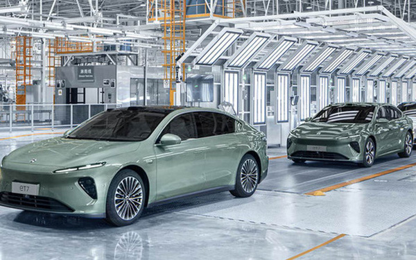 Ô tô điện Trung Quốc phá đảo mọi kỷ lục, sạc 1 lần đi 1000 Km, khiến Tesla phát hoảng - Ảnh 1. Ô tô điện Trung Quốc phá đảo mọi kỷ lục, sạc 1 lần đi 1000 Km, khiến Tesla phát hoảng - Ảnh 1.