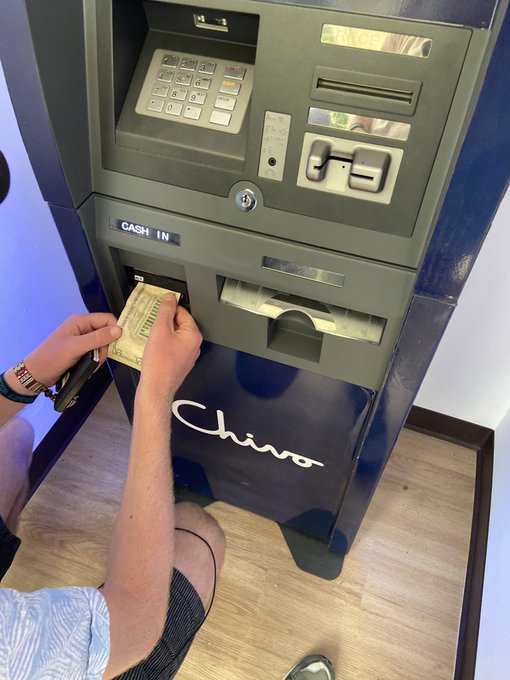 Trải nghiệm ng&agrave;y đầu ti&ecirc;n Bitcoin được hợp ph&aacute;p h&oacute;a ở El Salvador: Vạn sự khởi đầu nan! - Ảnh 10.