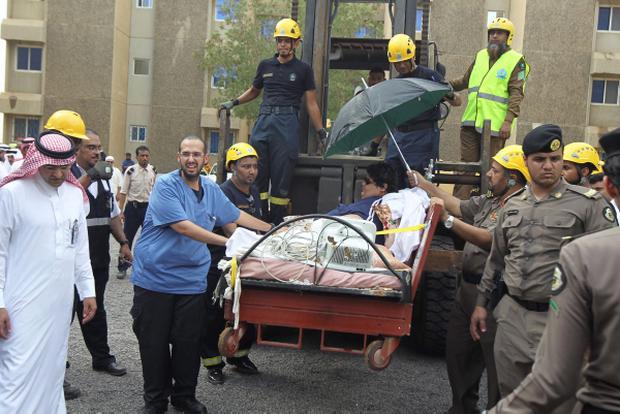 Những bước đi đầu ti&ecirc;n v&agrave; c&uacute; lột x&aacute;c ngoan mục của thiếu ni&ecirc;n nặng nhất thế giới - Khaled Mohsen Al Shaeri - Ảnh 4.