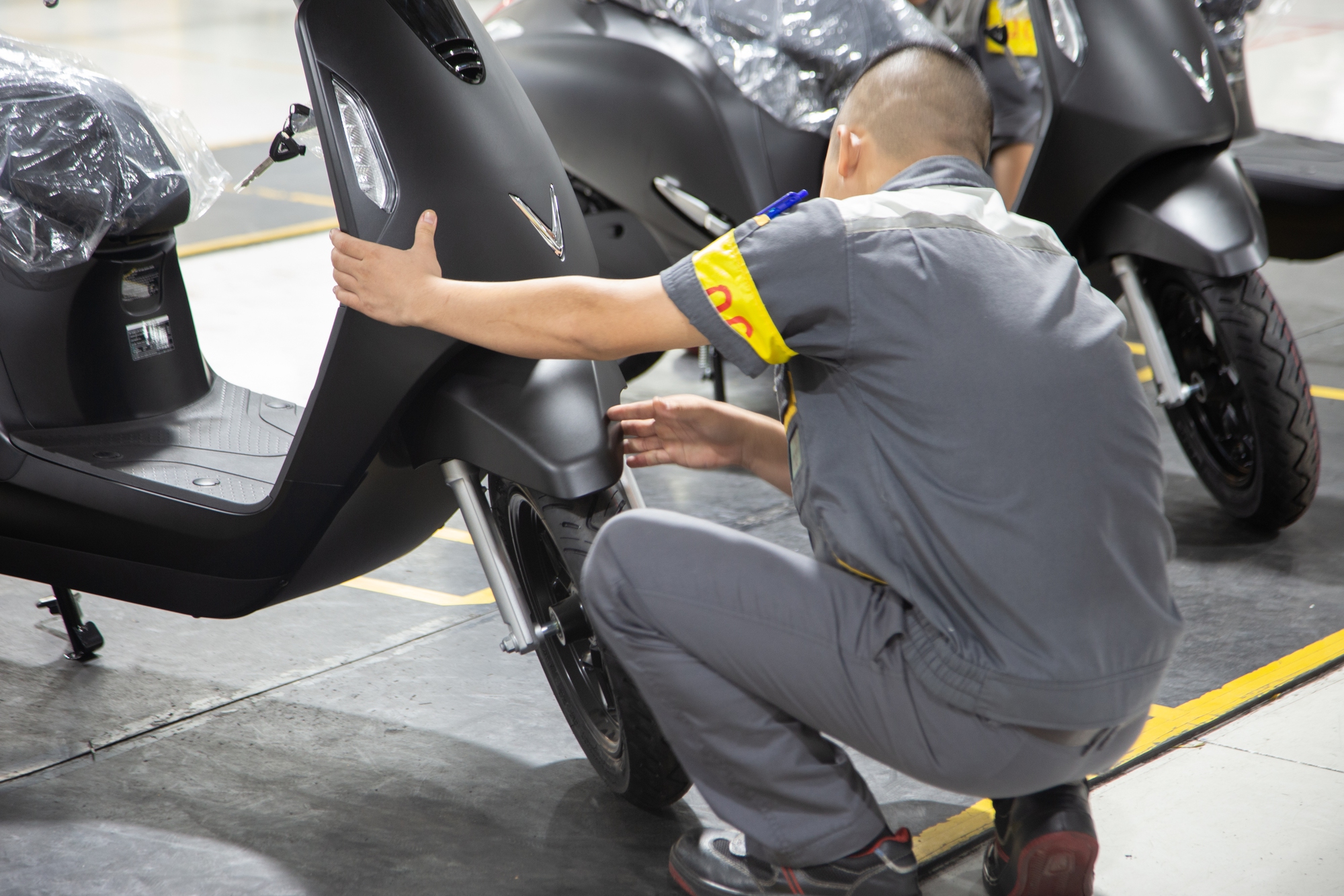 Cận cảnh dây chuyền ra đời chiếc xe máy điện khiến 18.000 đơn 'chốt' trong 48 giờ - Ảnh 21. Cận cảnh dây chuyền ra đời chiếc xe máy điện khiến 18.000 đơn 'chốt' trong 48 giờ - Ảnh 21.