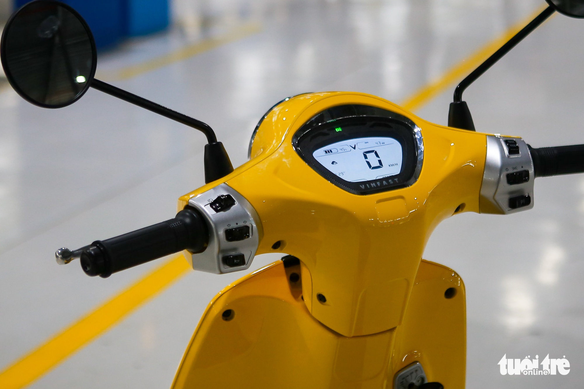 Chi tiết VinFast Evo200: Xe máy điện mới giá 22 triệu đồng, chạy 150km/lần sạc - Ảnh 8. Chi tiết VinFast Evo200: Xe máy điện mới giá 22 triệu đồng, chạy 150km/lần sạc - Ảnh 8.
