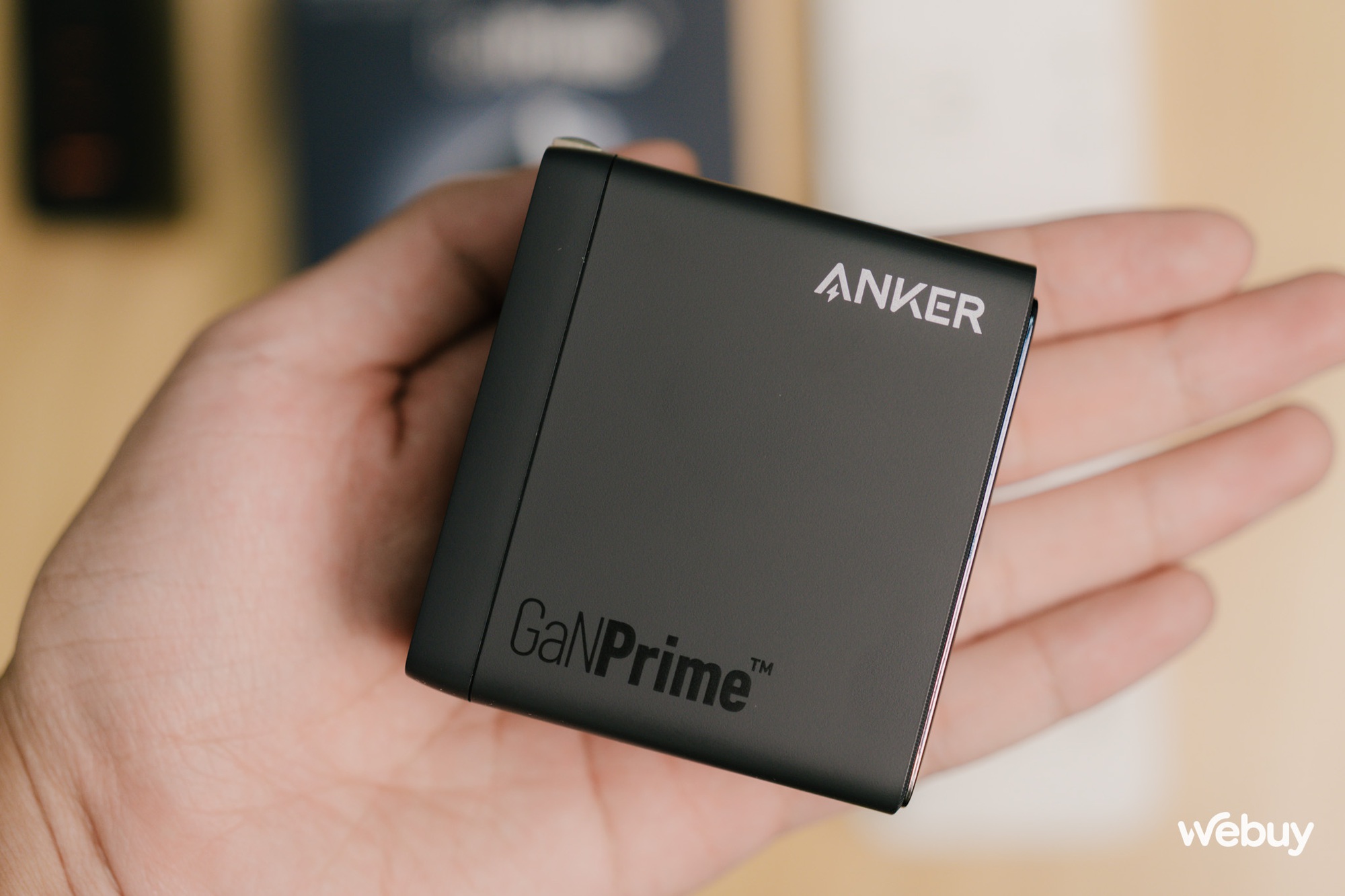 Đây là củ sạc GaN 150W nhỏ nhất: Sạc đồng thời 4 thiết bị, giá 2.9 triệu đồng - Ảnh 4. Đây là củ sạc GaN 150W nhỏ nhất: Sạc đồng thời 4 thiết bị, giá 2.9 triệu đồng - Ảnh 4.